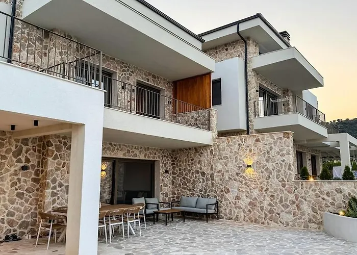 Eosea Hemera Villa *